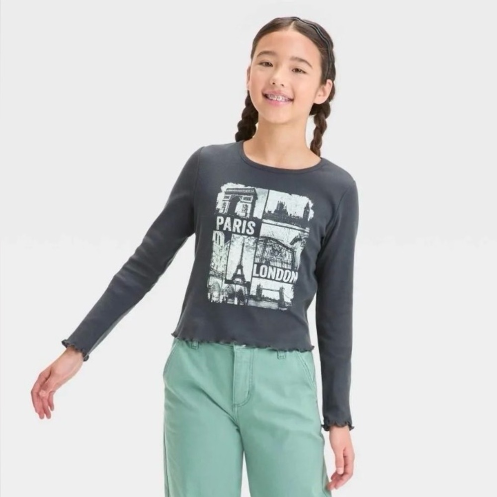 Girls' Medium Long Sleeve Fitted Graphic T-Shirt - Art Class™ Hematite